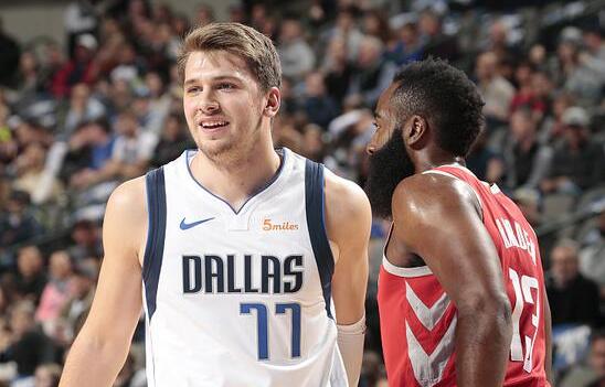 在竞技场上 在竞技场上