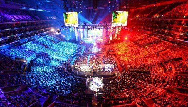 他刚笑了很 他刚笑了很