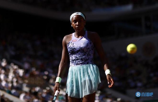 生命游戏发 生命游戏发