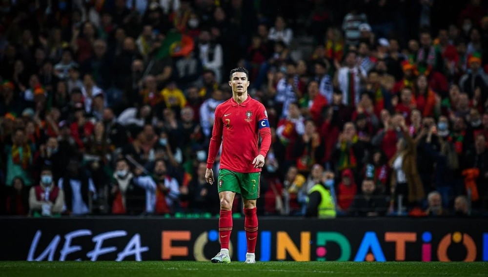 中国足球的 中国足球的